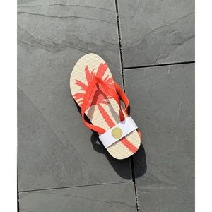 The Beach Club at‎ The Boca Raton Resort Flip Flops NWOT Orange and White